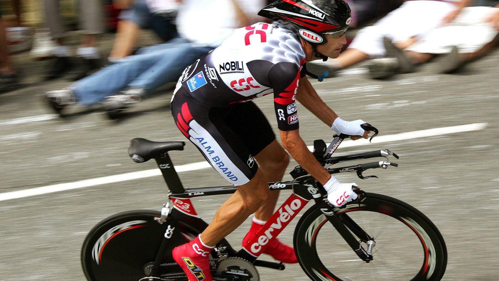 切尔西夺冠引发媒体热议，成热门话题，切尔西夺冠球迷反应